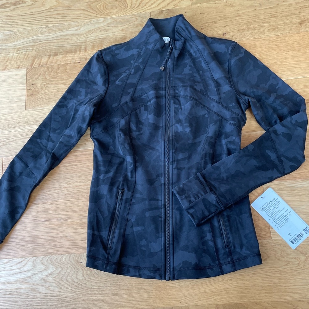 Lululemon black camo define jacket